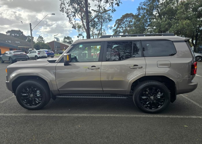 Used 1
                    TOYOTA
                     for Sale Image