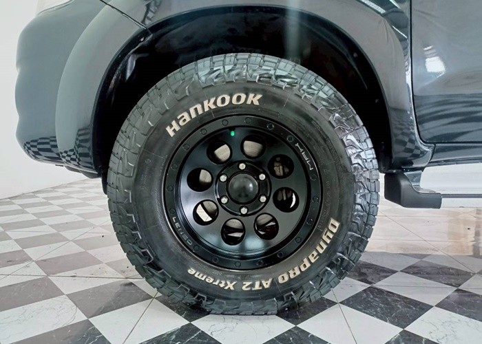 Used 7
                    TOYOTA
                     for Sale Image