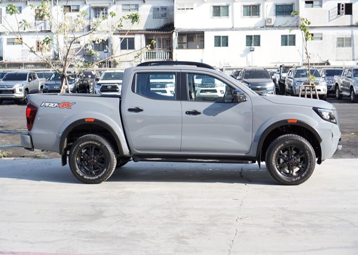 Used 1
                    NISSAN
                     for Sale Image