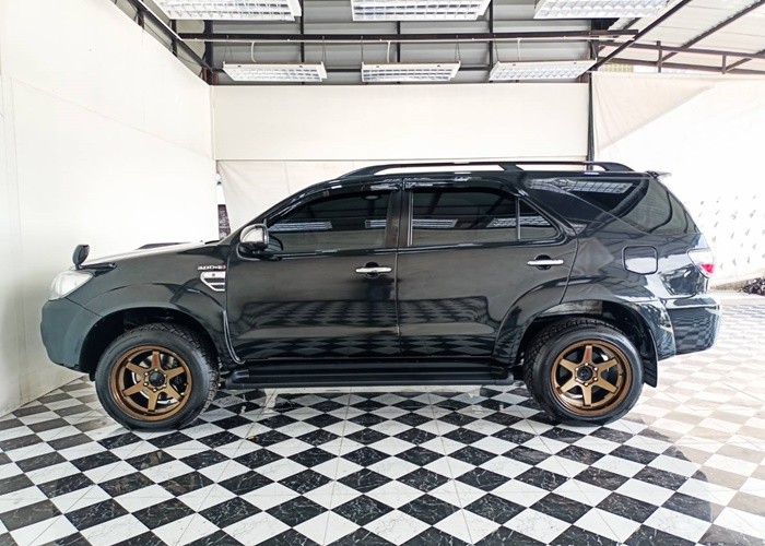 Used 5
                    TOYOTA
                     for Sale Image