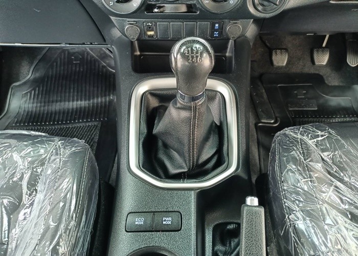 Used 6
                    TOYOTA
                     for Sale Image