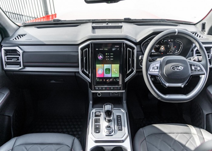 Used 1
                    JAC T9
                     for Sale Image