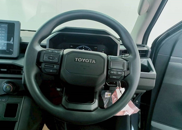 Used 1
                    TOYOTA
                     for Sale Image