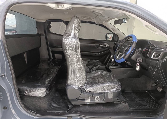 Used 7
                    ISUZU
                     for Sale Image