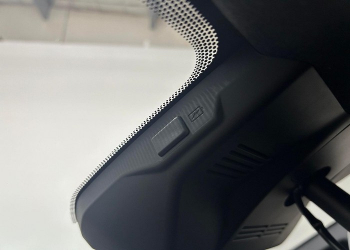 Used 1
                    ISUZU
                     for Sale Image